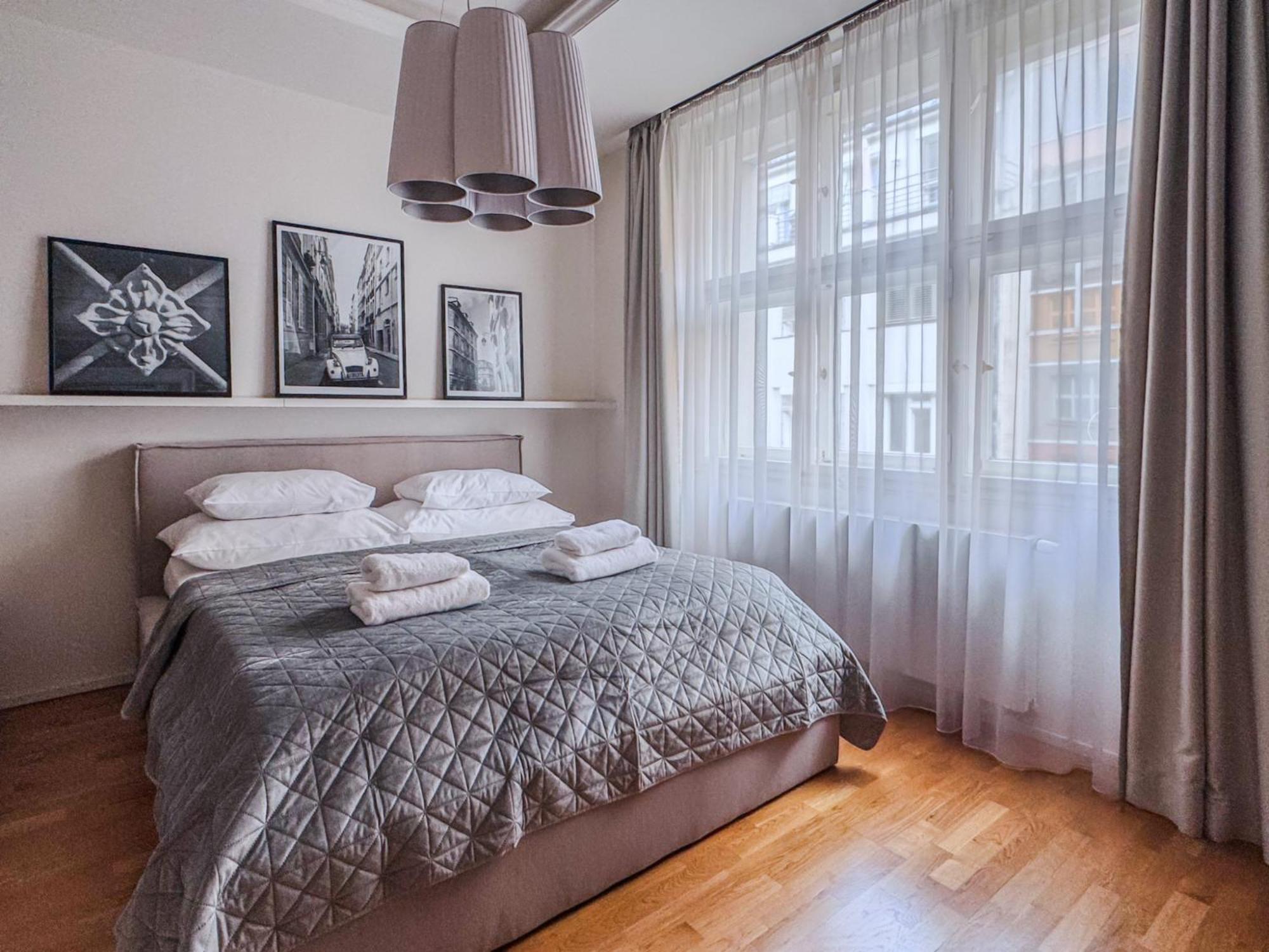 Unique Old Town Apartments At Palace Dlouha Praha Exteriér fotografie